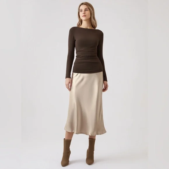 OGL Elegant Brown Long Sleeve Top Mid Thermal
Boatneck Tucks Brami Top 
SZ Small - Picture 3 of 9